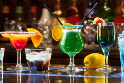 2-FOR-1 COCKTAILS